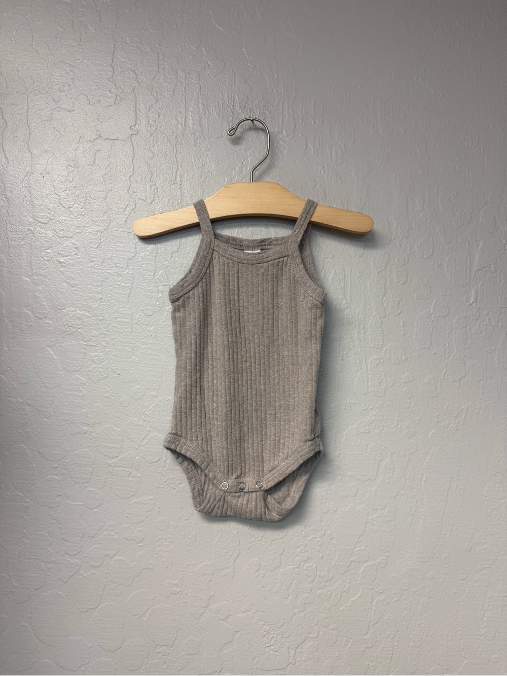 $15 ADD ON kate quinn neutral ribbed organic cotton‎ singlet 6-12M zara
